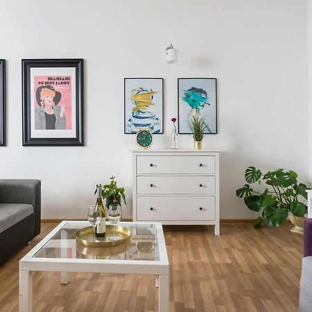Discover Krakow Apartments - 3 Rakowicka St - Classic Apartments Near Main Station - Netflix Εξωτερικό φωτογραφία