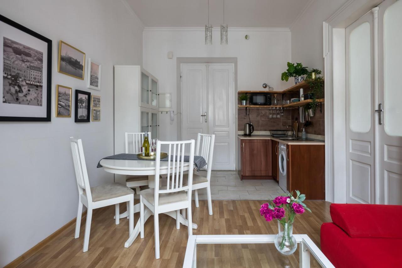Discover Krakow Apartments - 3 Rakowicka St - Classic Apartments Near Main Station - Netflix Εξωτερικό φωτογραφία
