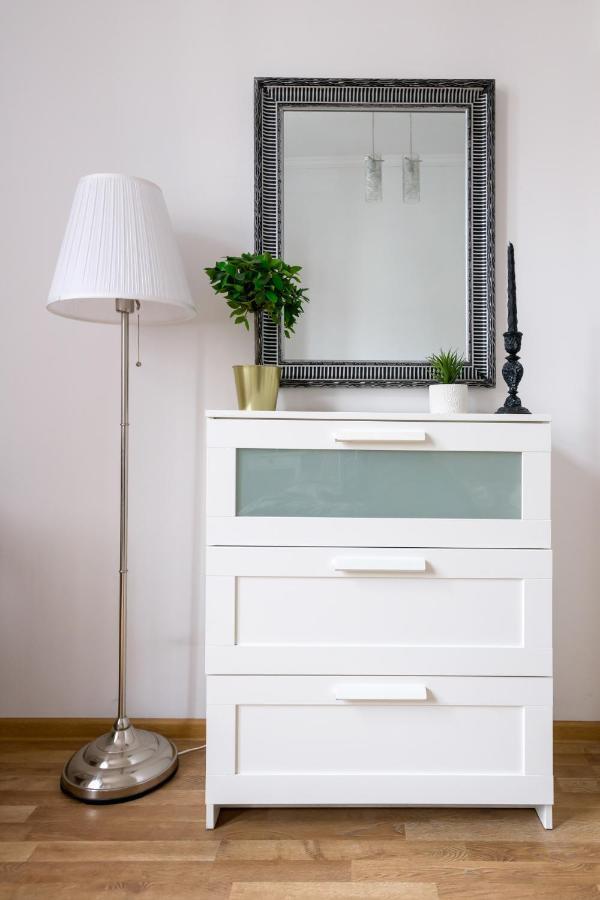 Discover Krakow Apartments - 3 Rakowicka St - Classic Apartments Near Main Station - Netflix Εξωτερικό φωτογραφία