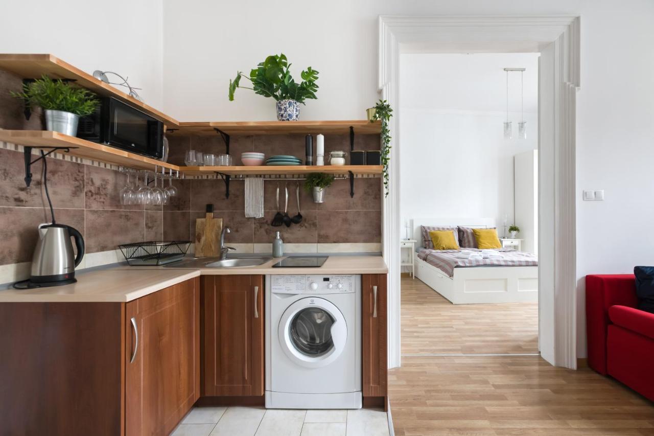 Discover Krakow Apartments - 3 Rakowicka St - Classic Apartments Near Main Station - Netflix Εξωτερικό φωτογραφία