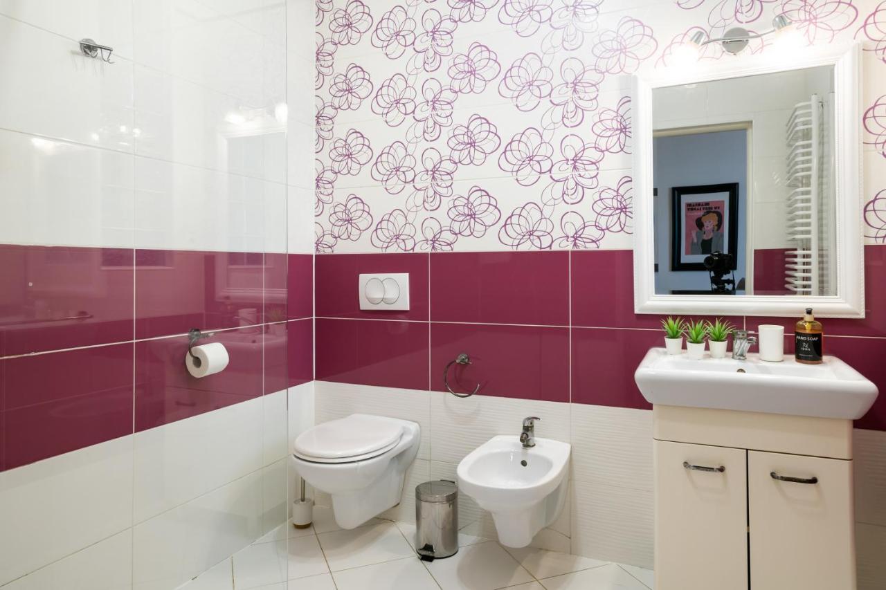 Discover Krakow Apartments - 3 Rakowicka St - Classic Apartments Near Main Station - Netflix Εξωτερικό φωτογραφία