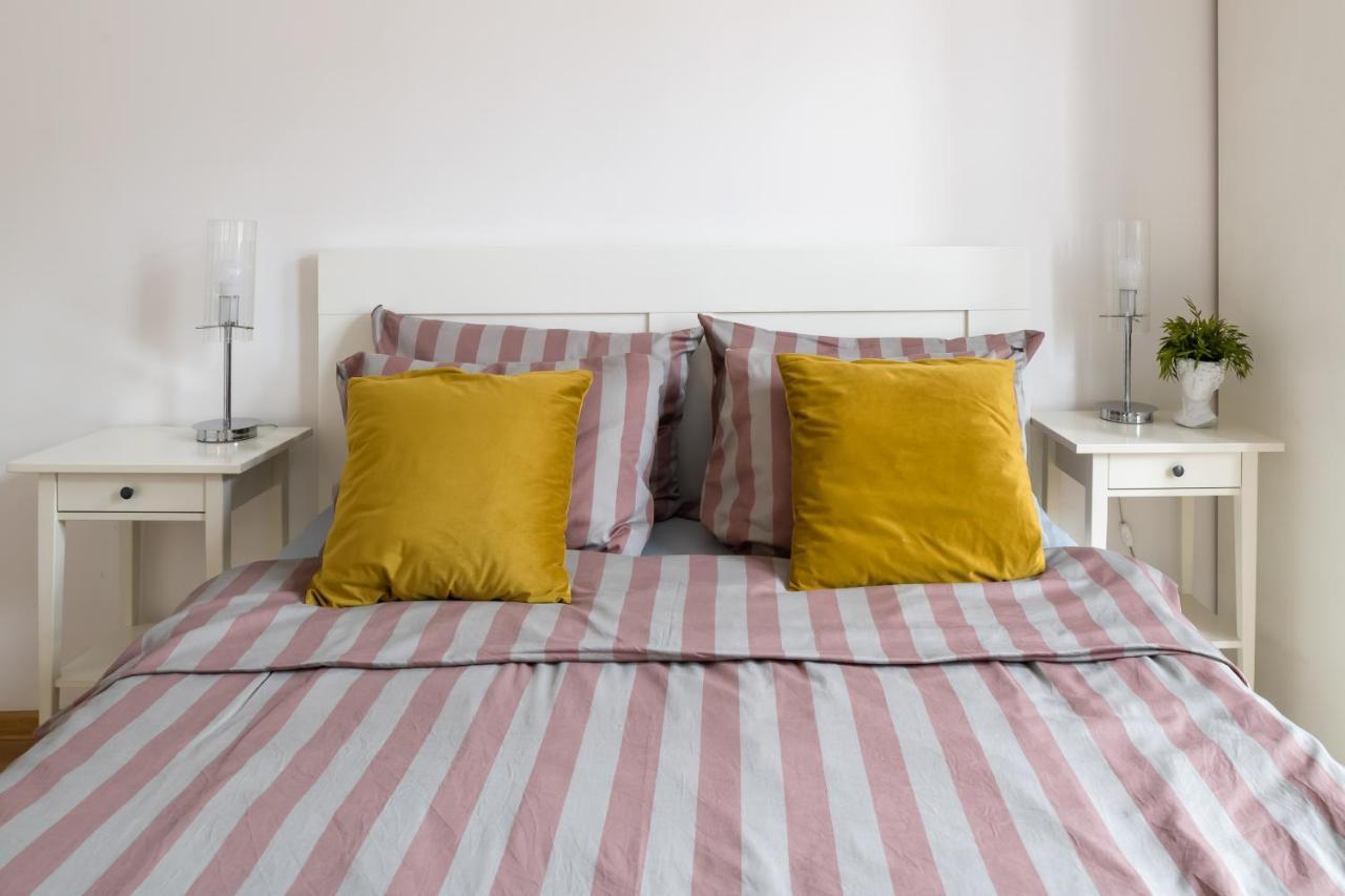 Discover Krakow Apartments - 3 Rakowicka St - Classic Apartments Near Main Station - Netflix Εξωτερικό φωτογραφία