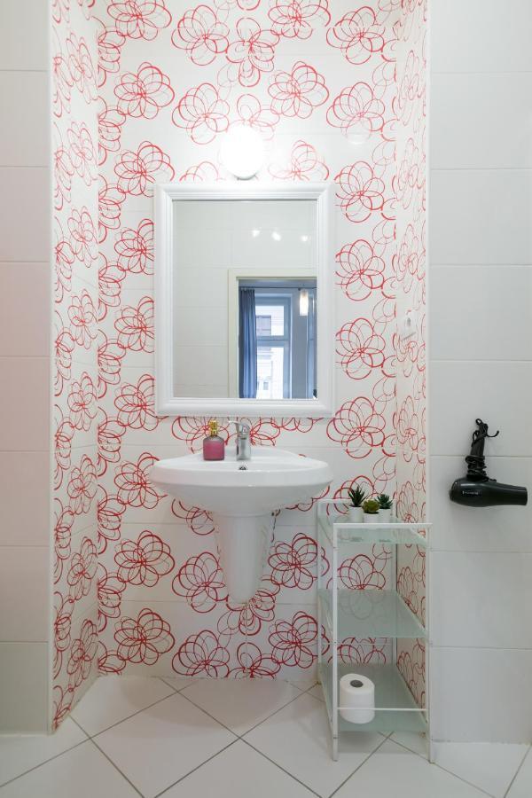 Discover Krakow Apartments - 3 Rakowicka St - Classic Apartments Near Main Station - Netflix Εξωτερικό φωτογραφία